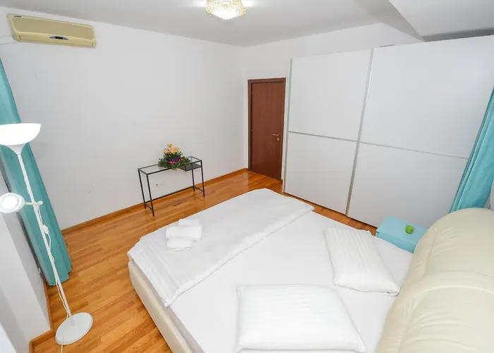 Apartment Residenza Don Pepito -shabbat Friendly Bucharest